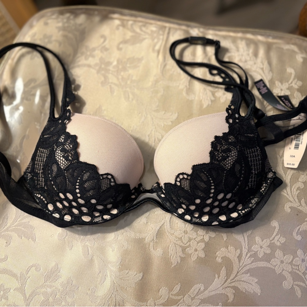 Victoria's Secret Black and White Lace Bras Collection